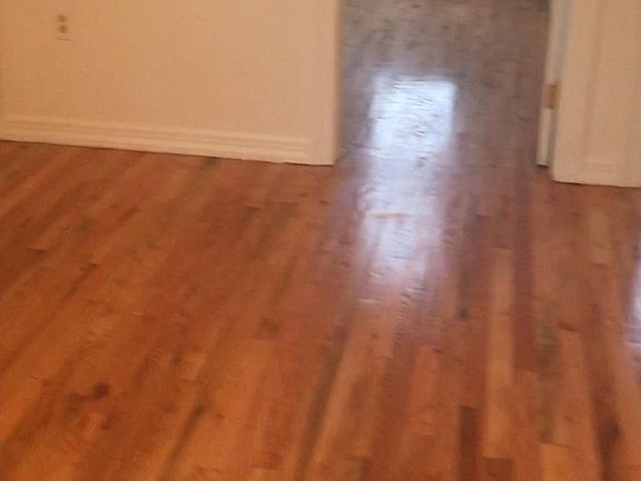 5th image of 10842 Sutphin Blvd