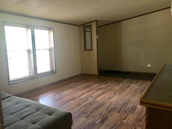3rd image of 2358 Pinewood Blvd