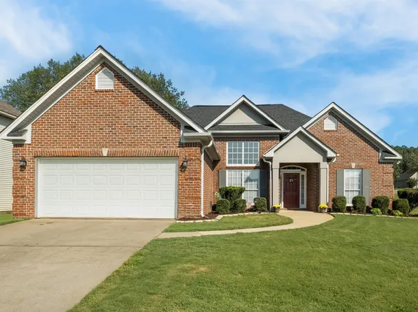 1290 Old Cahaba Trce, Helena, AL 35080