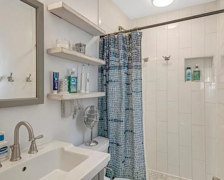 9231 N Landgreen St — Photo 11