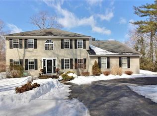 226 Longwoods Dr, Saylorsburg, PA 18353