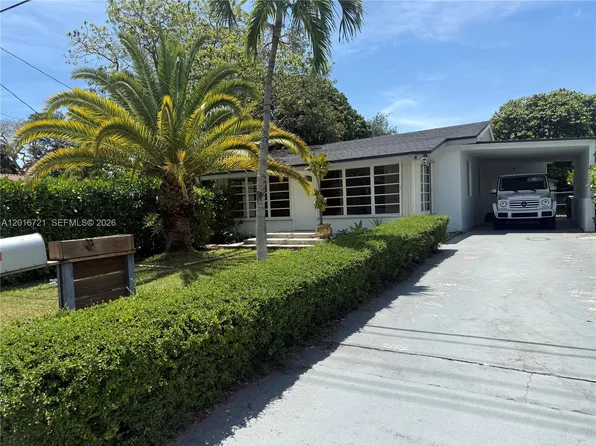 9040 SW 156th St, Palmetto Bay, FL 33157
