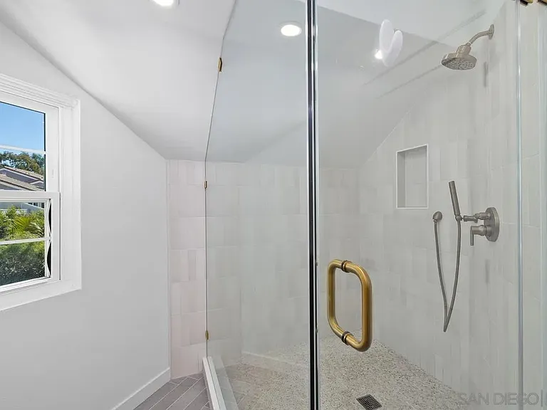 836 Ida Ave — Photo 34