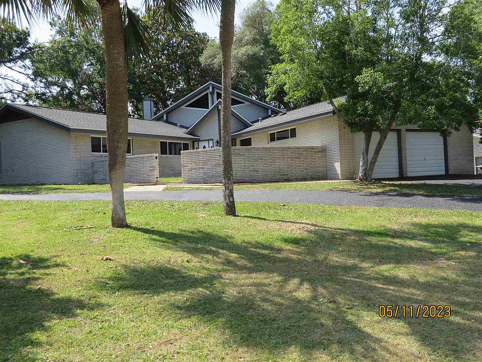 1st image of 8727 Meadowbrook Dr