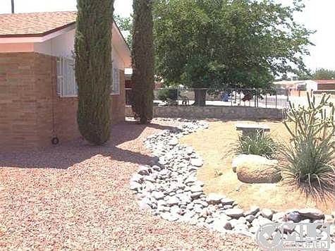 4th image of 5872 Galaxie Dr
