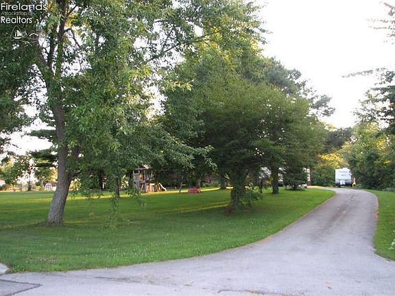 5th image of 320 County Road 108