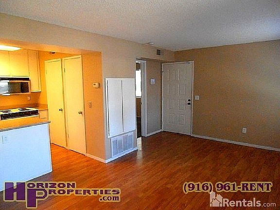4th image of 108 La Contera Ct Unit 121