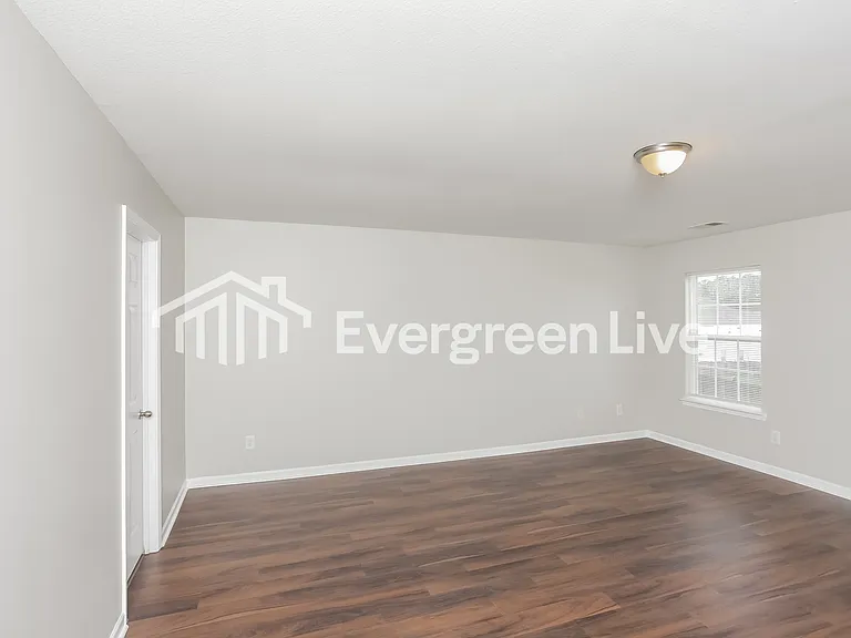 142 Cattle Baron Ln — Photo 8