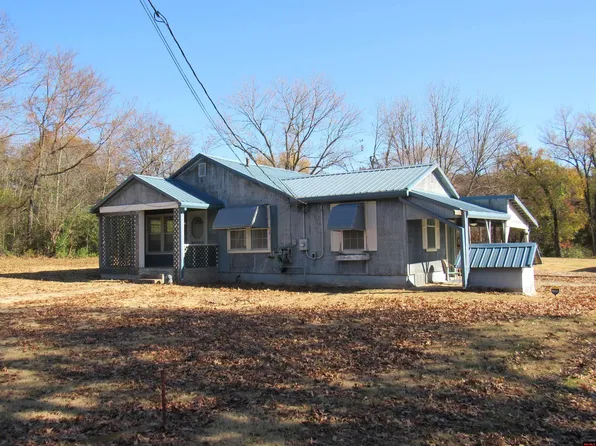214 S Oak St, Summit, AR 72677