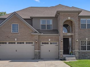 3757 Milano Ct, Rochester Hills, MI 48307