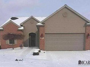 6836 Lexington Pl, Temperance, MI