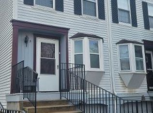 3 Rising Trail Dr, Middletown, CT 06457