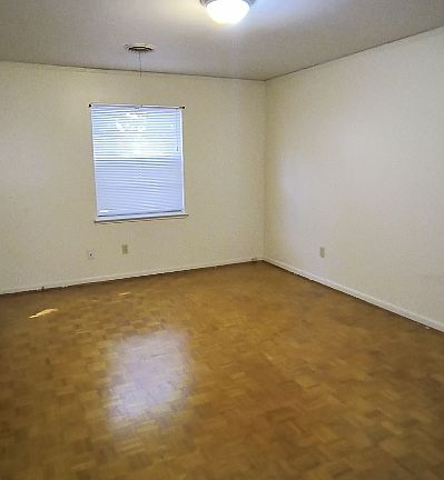 5th image of 1509 Belmoor Ave