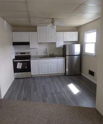 3rd image of 71 Ten Broeck Ave APT 1
