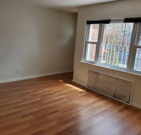 5th image of 89-14 102nd St