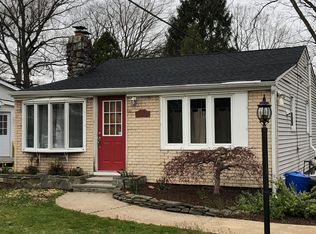 4 Elizabeth Pl, Denville, NJ 07834