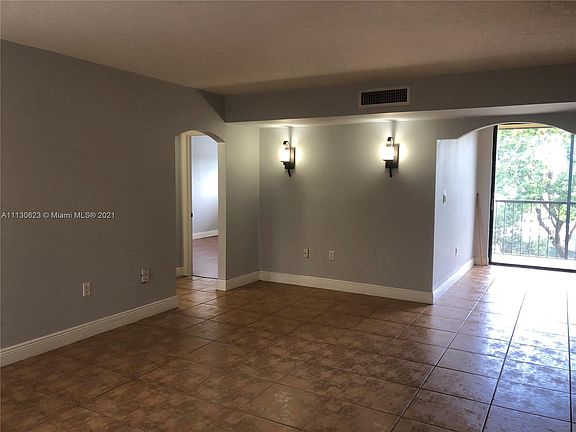 3rd image of 8005 SW 107th Ave APT 311
