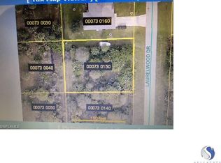 6027 Laurelwood Dr, Fort Myers, FL 33905