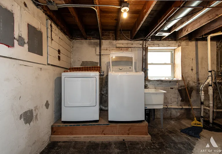 3301 N Kilbourn Ave #G — Photo 11
