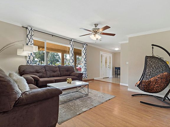 4th image of 1399 Crailford Ct