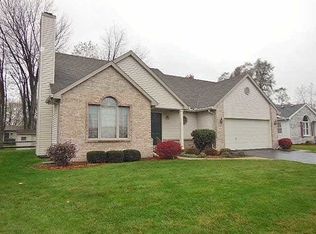 7357 Silo Meadows Dr, Temperance, MI 48182