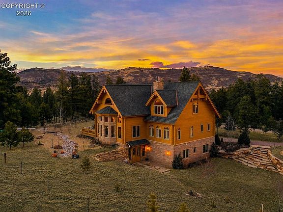 2nd image of 324 Elk View Ct