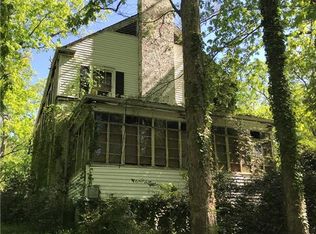 223 Hillcrest Dr, Sanford, NC 27330