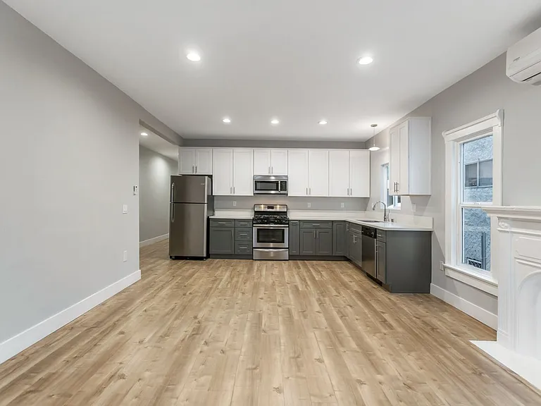Beautiful 2 bedroom in Echo Park/Silver Lake with parking! **2 weeks off the rent — Photo 6
