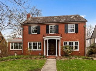 811 W Monroe Cir, Pittsburgh, PA 15229