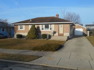 1609 N Iowa St, South Bend, IN 46628