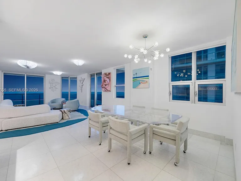 5801 Collins Ave #1200 — Photo 11