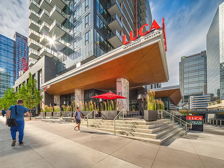 524 10th Ave SW — Photo 56