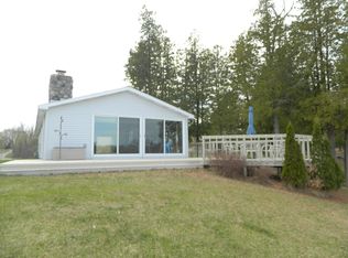 8811 Old State Ave, Farwell, MI 48622