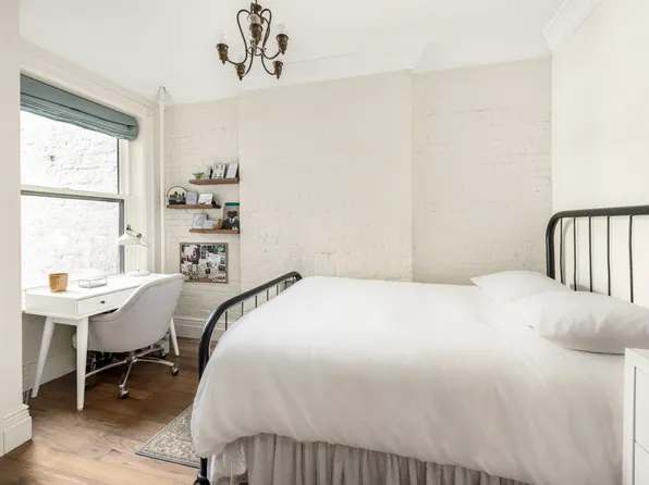 67 Perry Street image 11 of 14