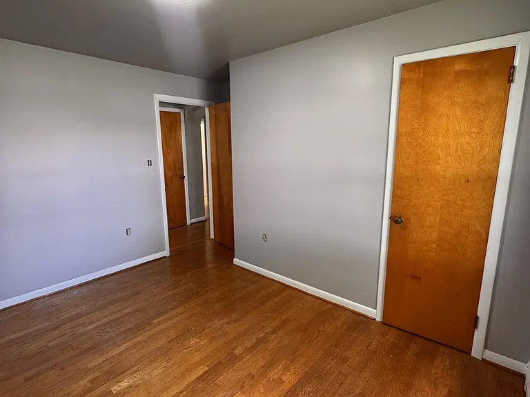 10033 Jonestown Rd — Photo 27
