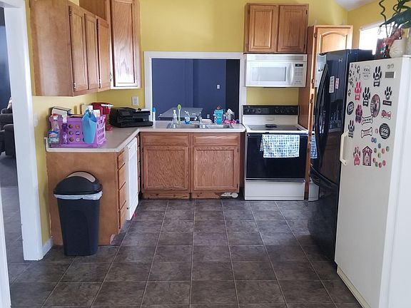 2nd image of 1717 N Ball Ave