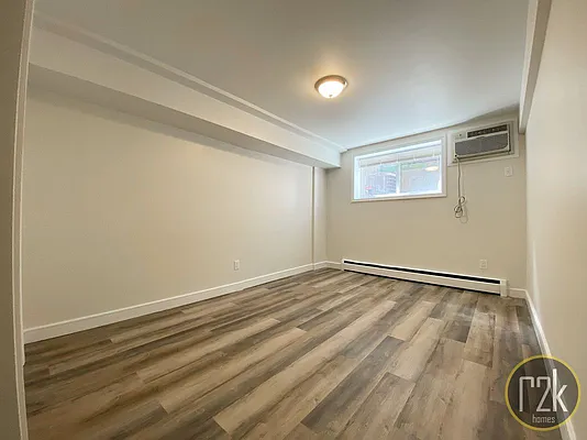 Rented by Realty 2000 Corp | media 12