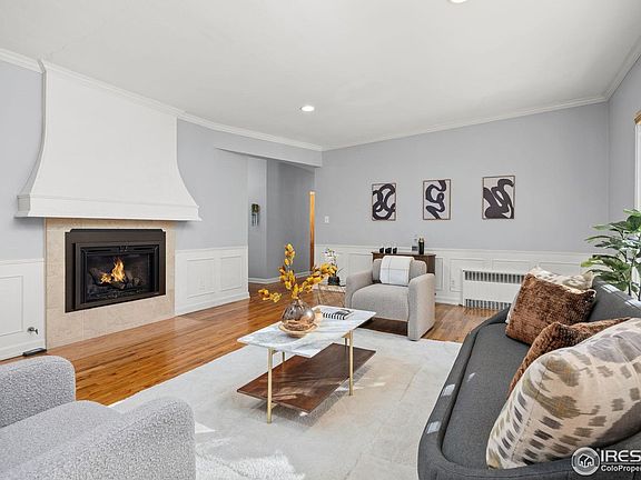 5th image of 613 E Lake St