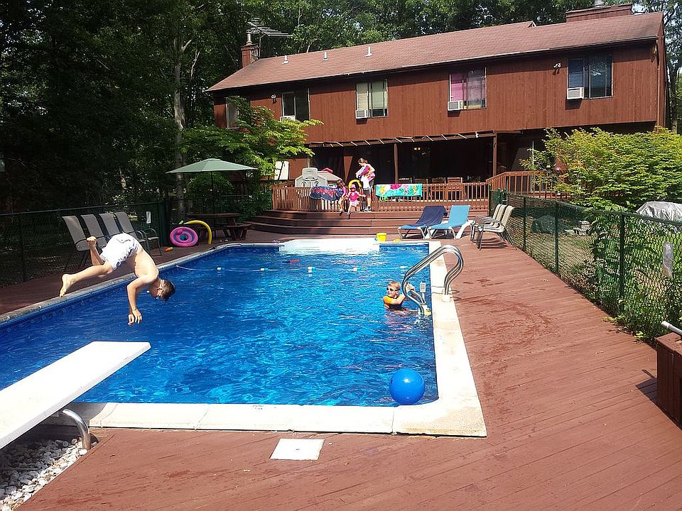 Pool with diving board