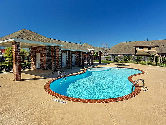 3rd image of 8912 Clovermist Dr