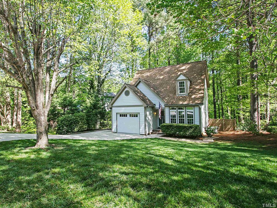 1st image of 109 Silvercliff Trl
