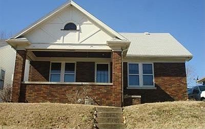 1st image of 2524 N Heidelbach Ave