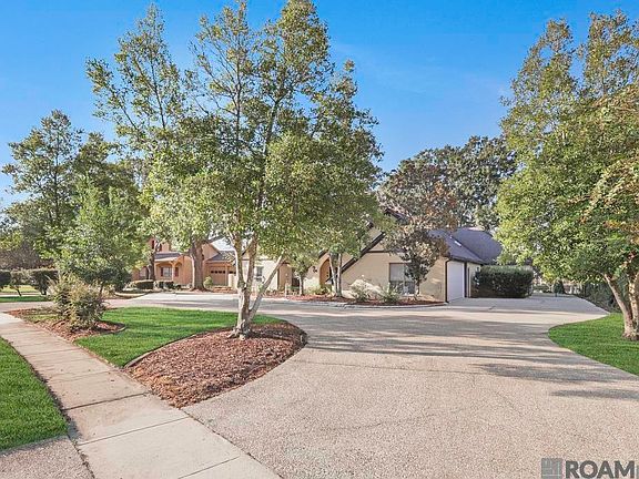 5th image of 12028 Lake Sherwood Ave N