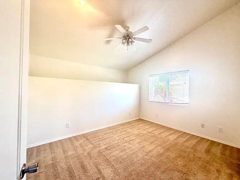 7325 Hagen Ct — Photo 23