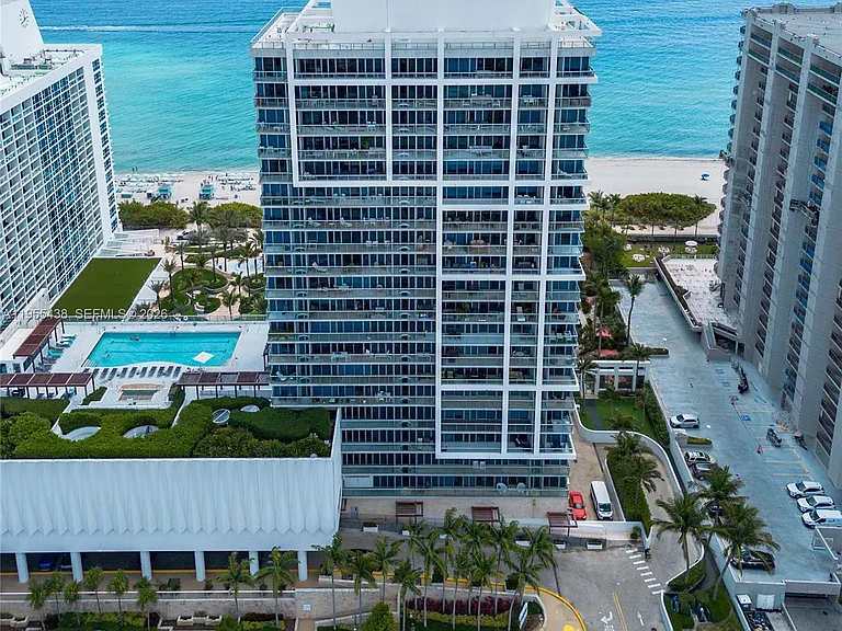 6799 Collins Ave #401 — Photo 10