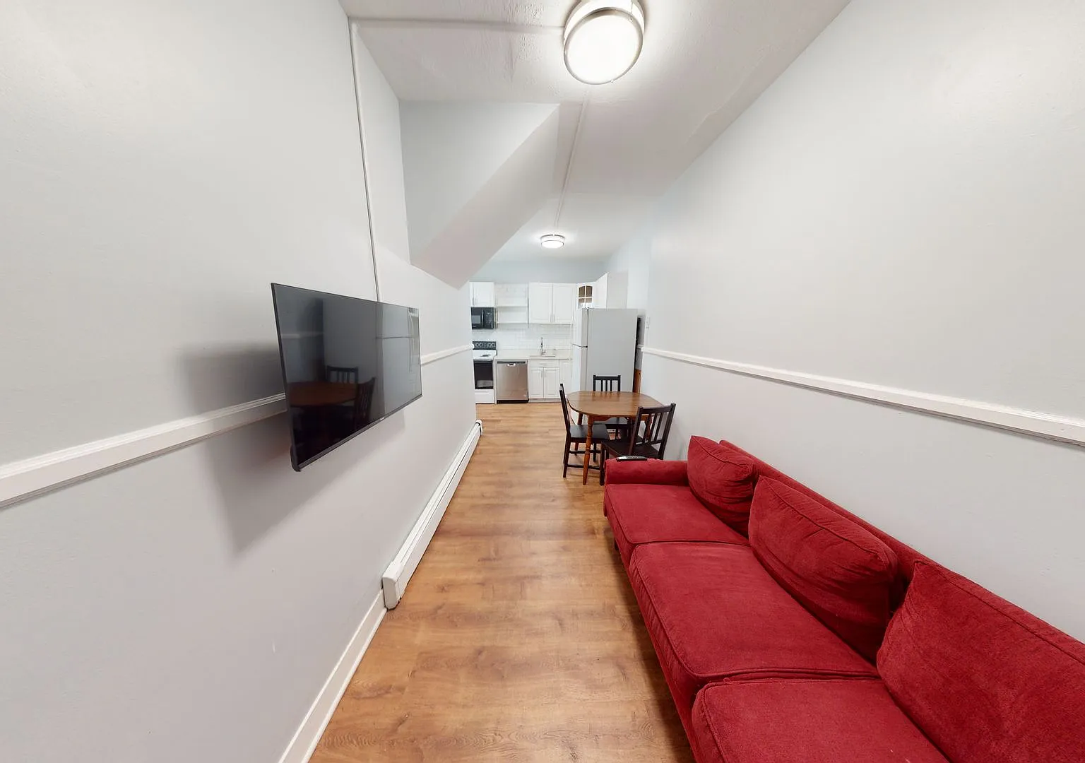 Private Room Rental on Prospect Hill with Parking & Laundry — Photo 3