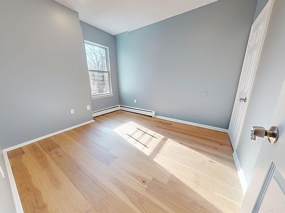 3rd image of 363 Forrest St #2