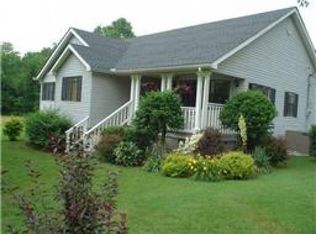 1445 Barber Hollow Rd, Hartsville, TN 37074