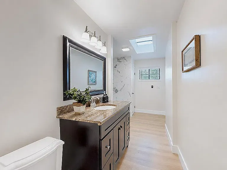 3 bed, 1390 sqft, $5,200 — Photo 4