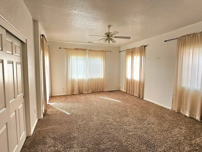 9578 Village Pkwy — Photo 12